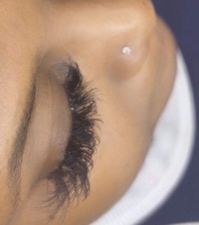 Kluster Kissed lash work example 9